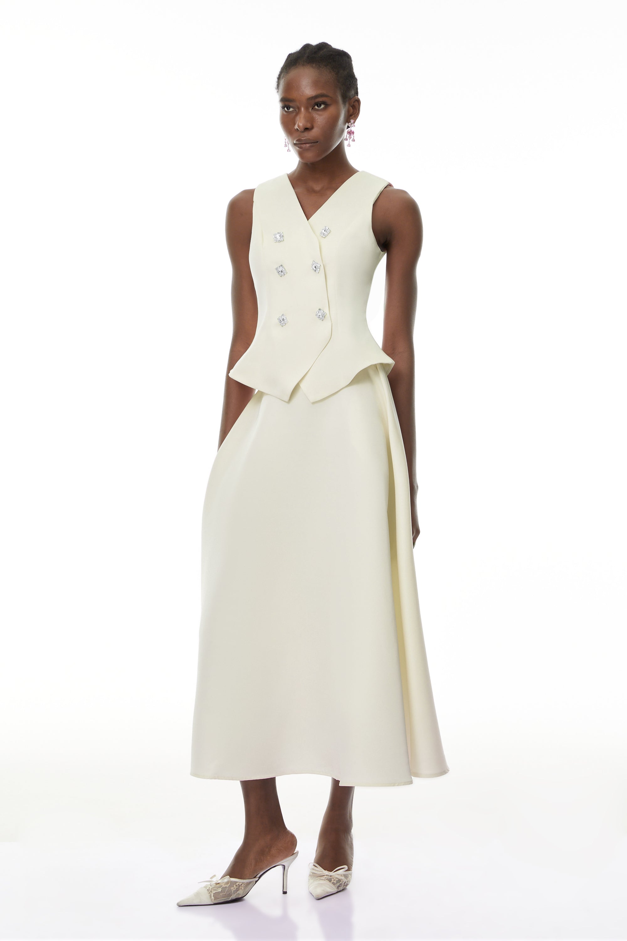 Wilhelmine Neutrales Set aus verziertem Oberteil und Rock