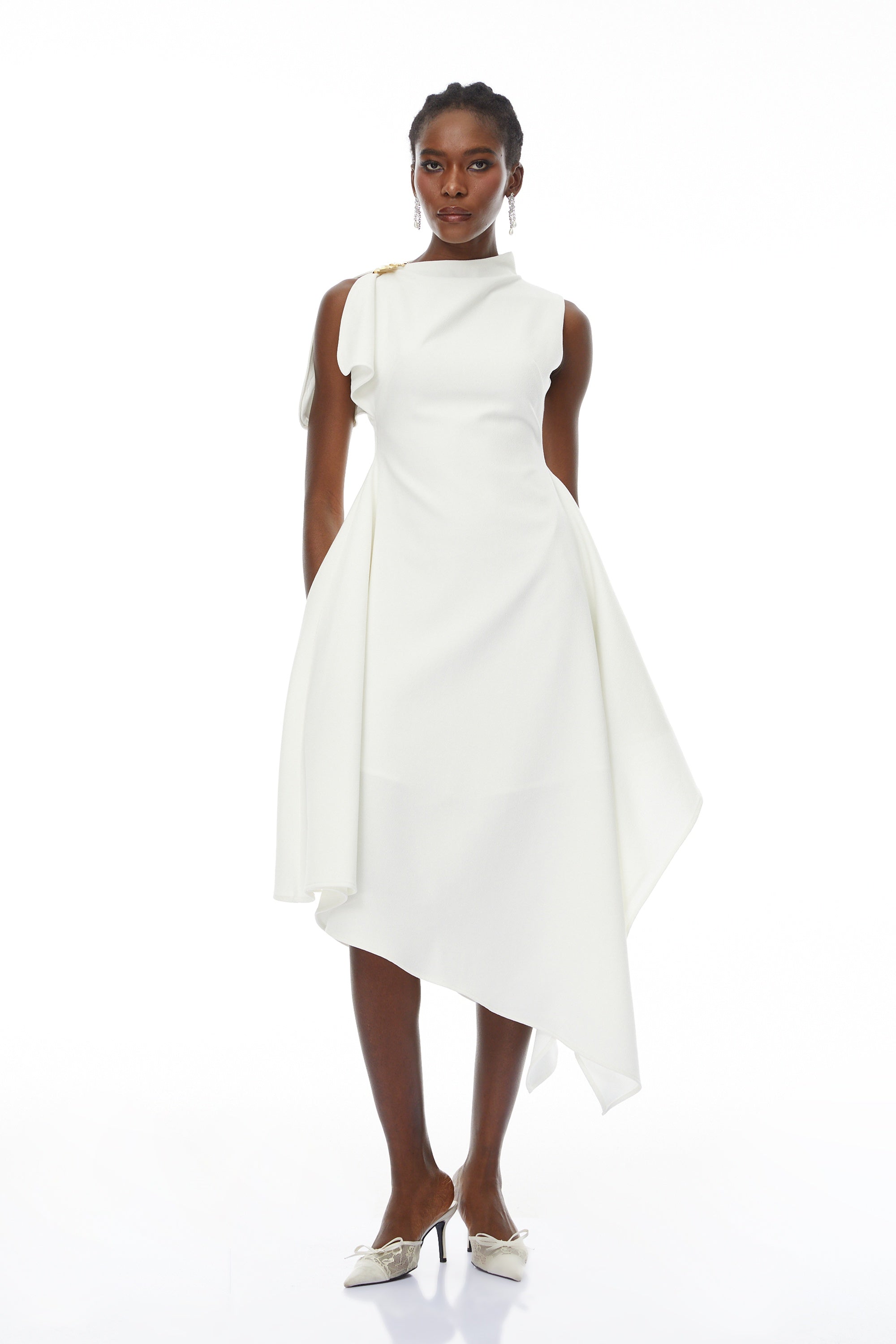 Asymmetrisches Midi-Kleid aus Krepp