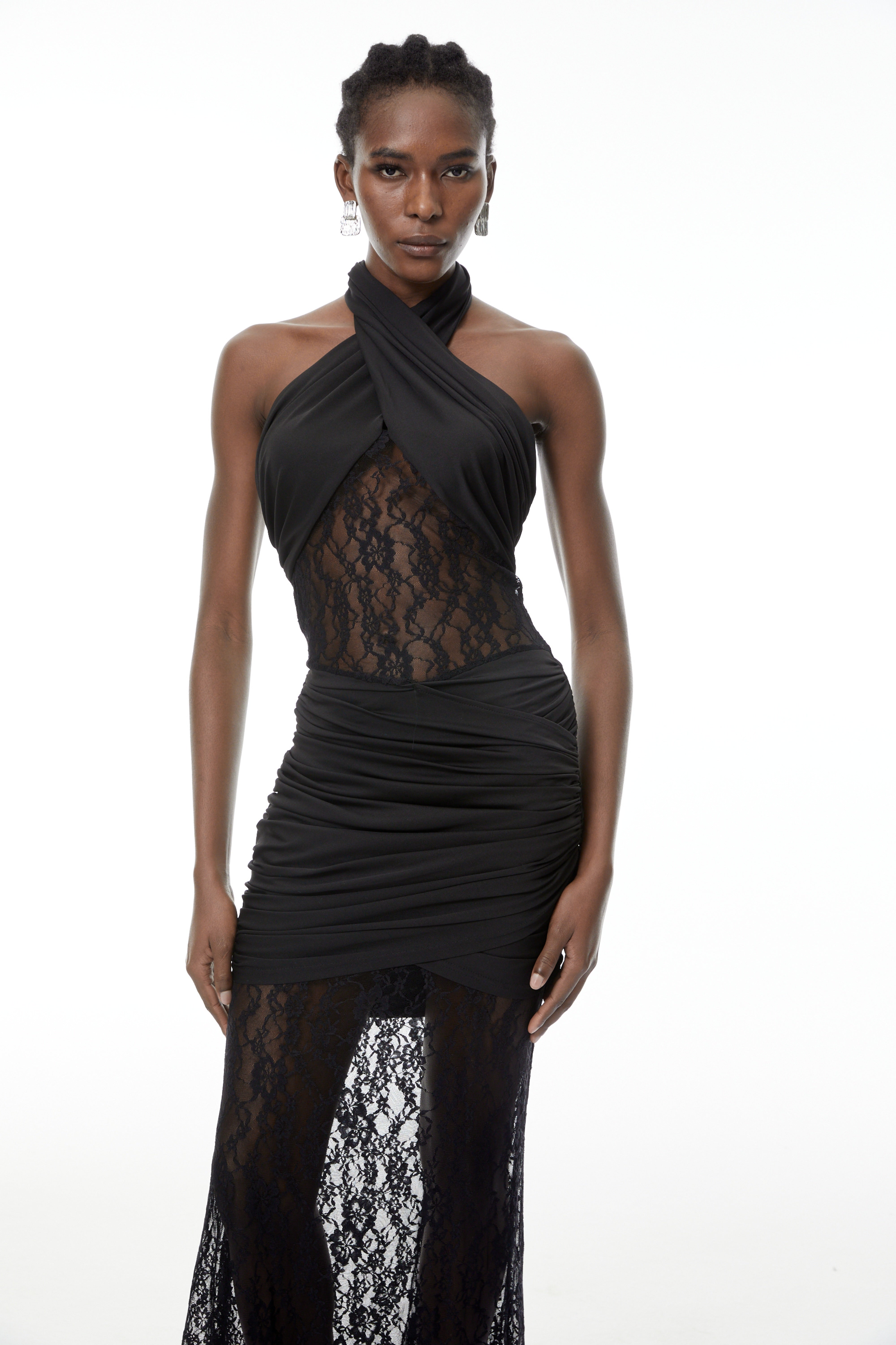 Alice Schwarzes Maxikleid mit Neckholder und Spitze