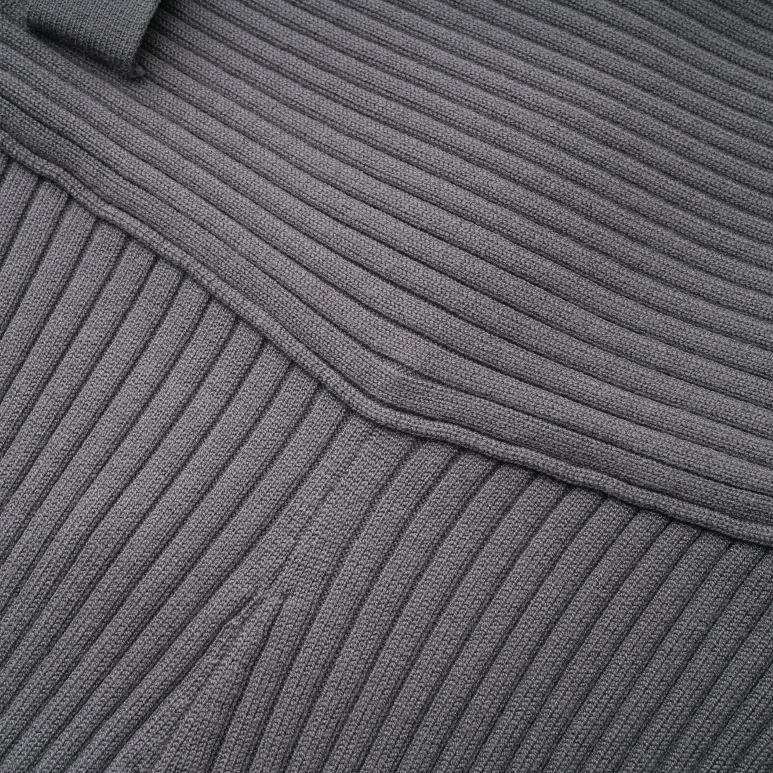 Claire Grey geripptes Strick-Body- und Hosen-Set