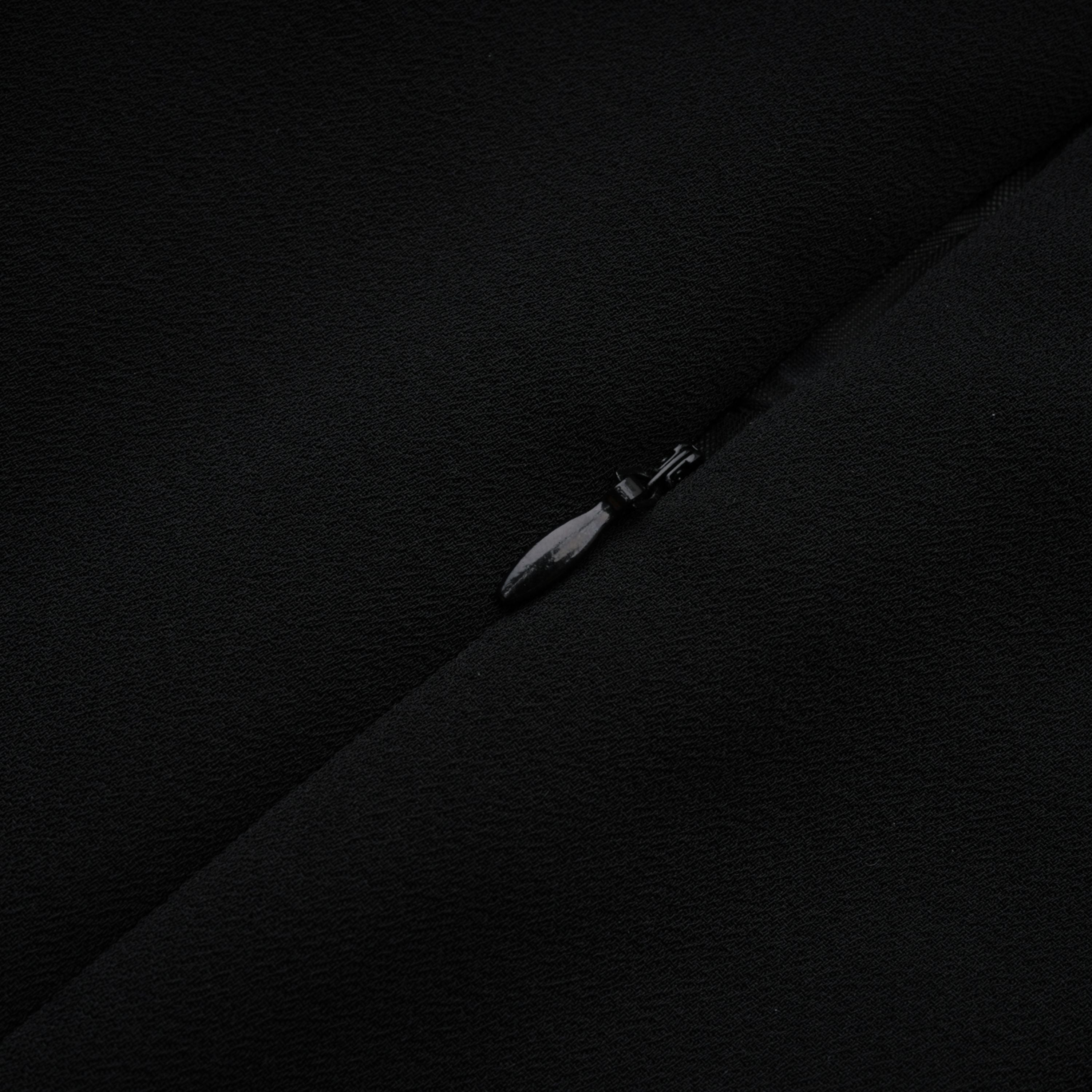 Oona Schwarz Verziertes Maxikleid mit ausgestelltem Rock