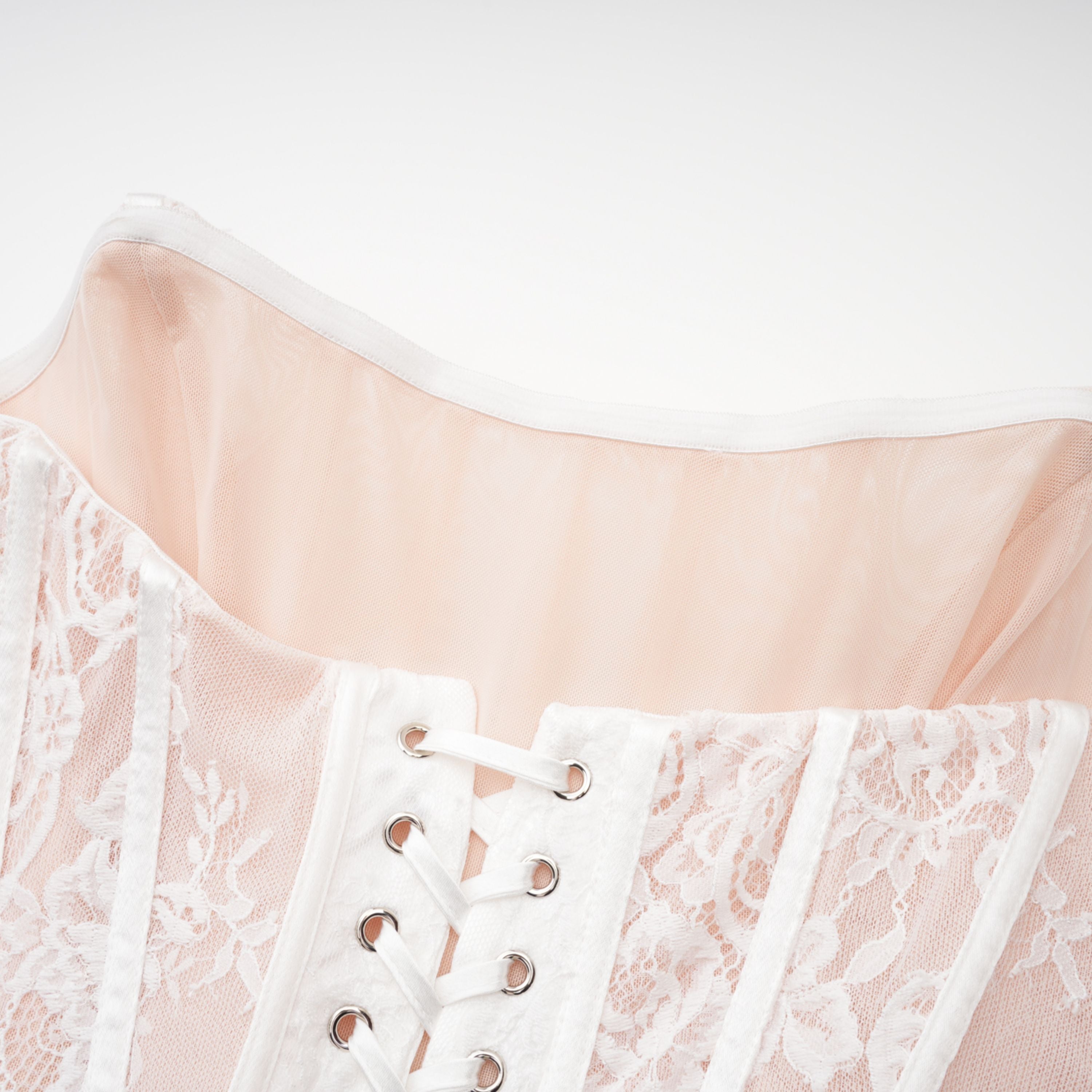 Margherita Weißes Spitzenkleid mit Blumenmuster & Rock-Set