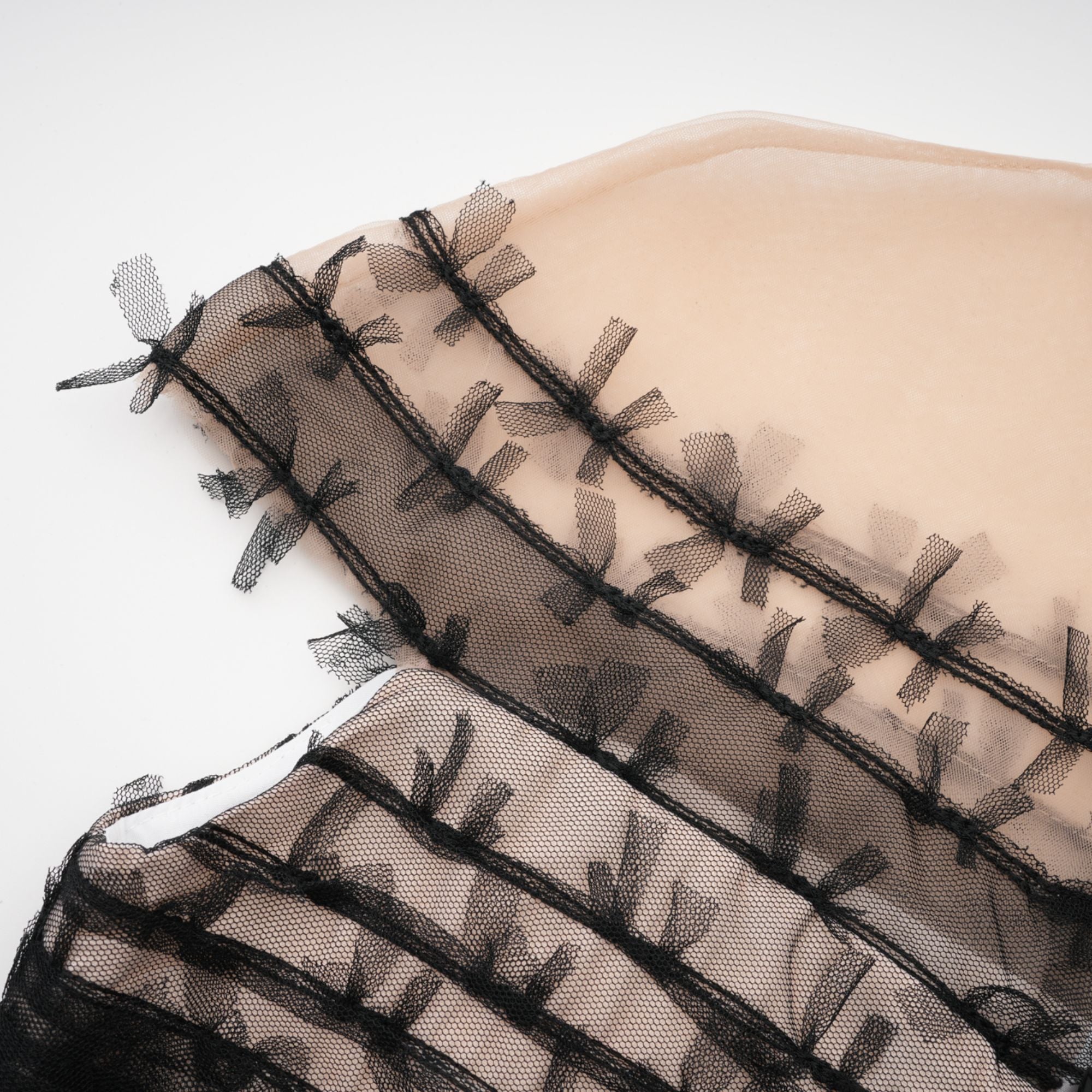 Eléonore Midi-Kleid aus Tüll mit Farbblock-Design