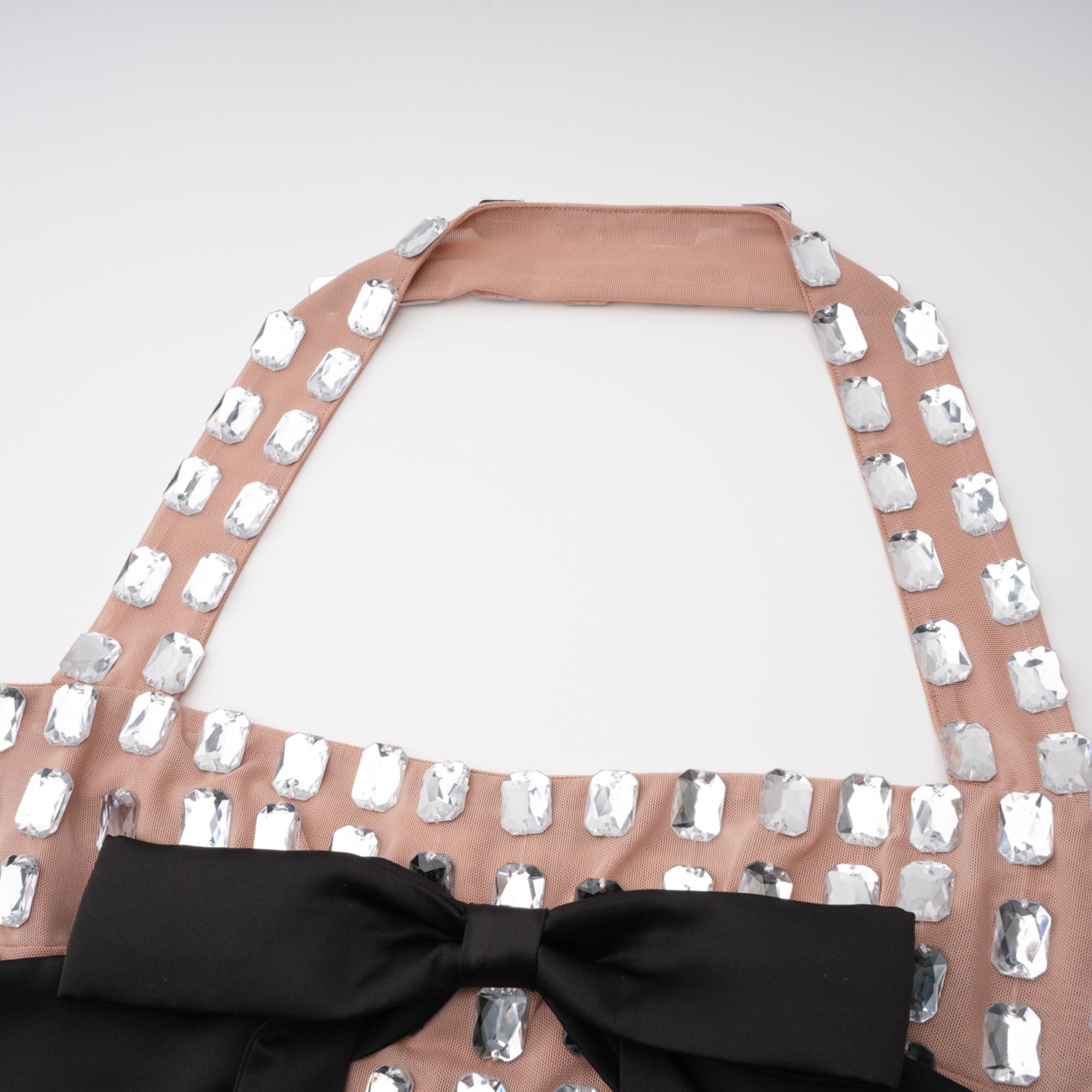 Giustina Silber Halterneck-Minikleid mit Schleife und Kristallen