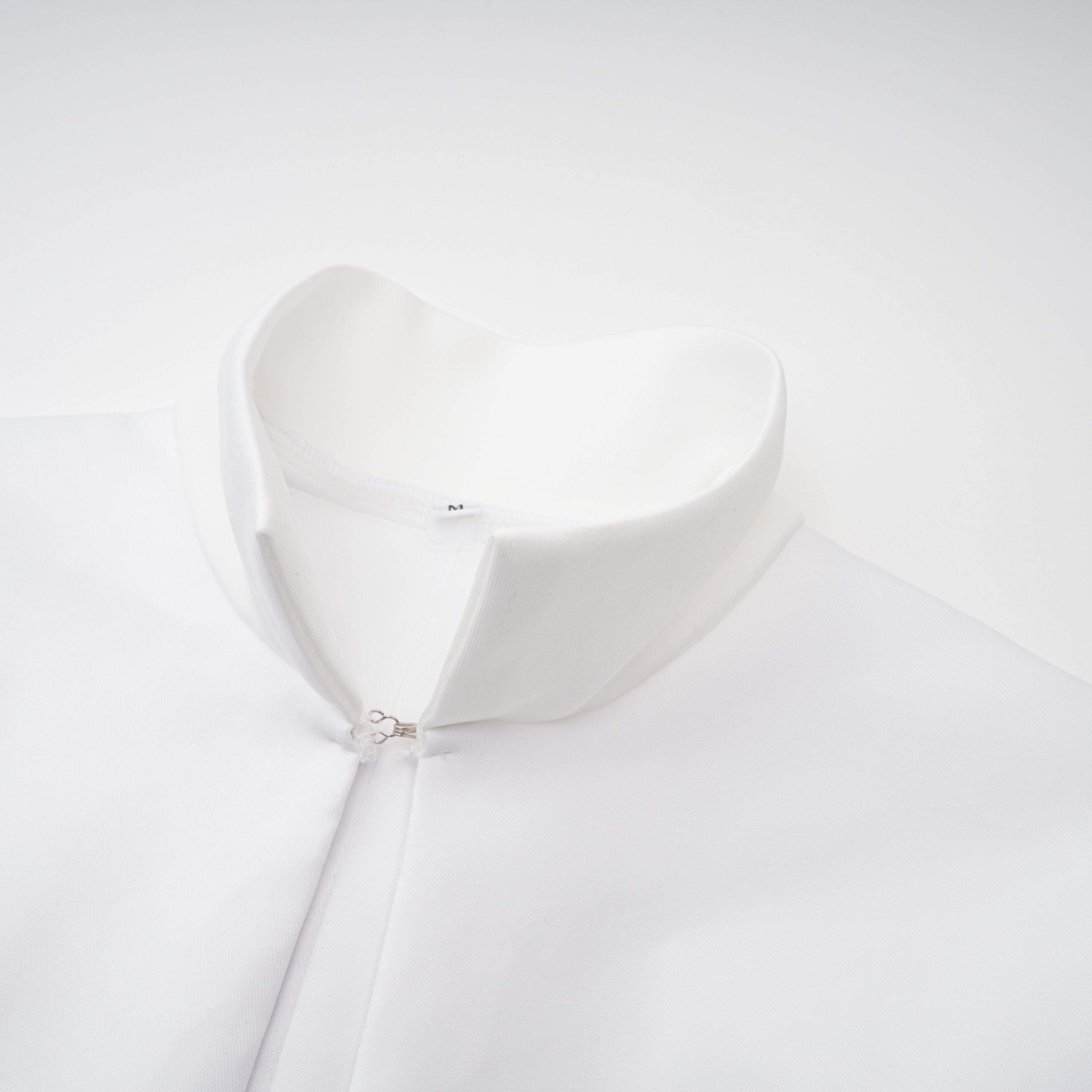 Felice Weißes strukturiertes Cape- und Korsettkleid-Set