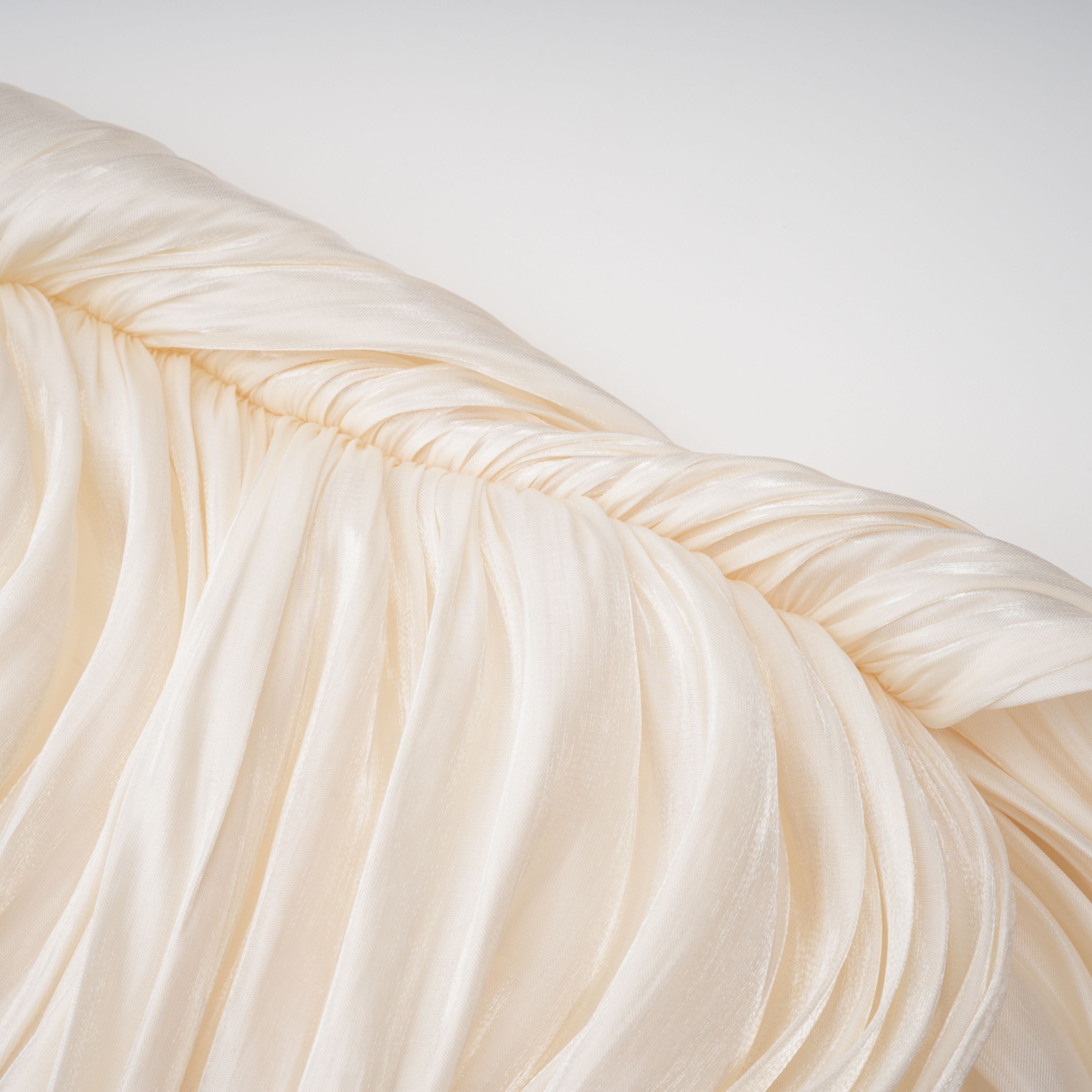 Gustave Neutraler Cape-Maxi-Rock mit Rüschen und Raffungen