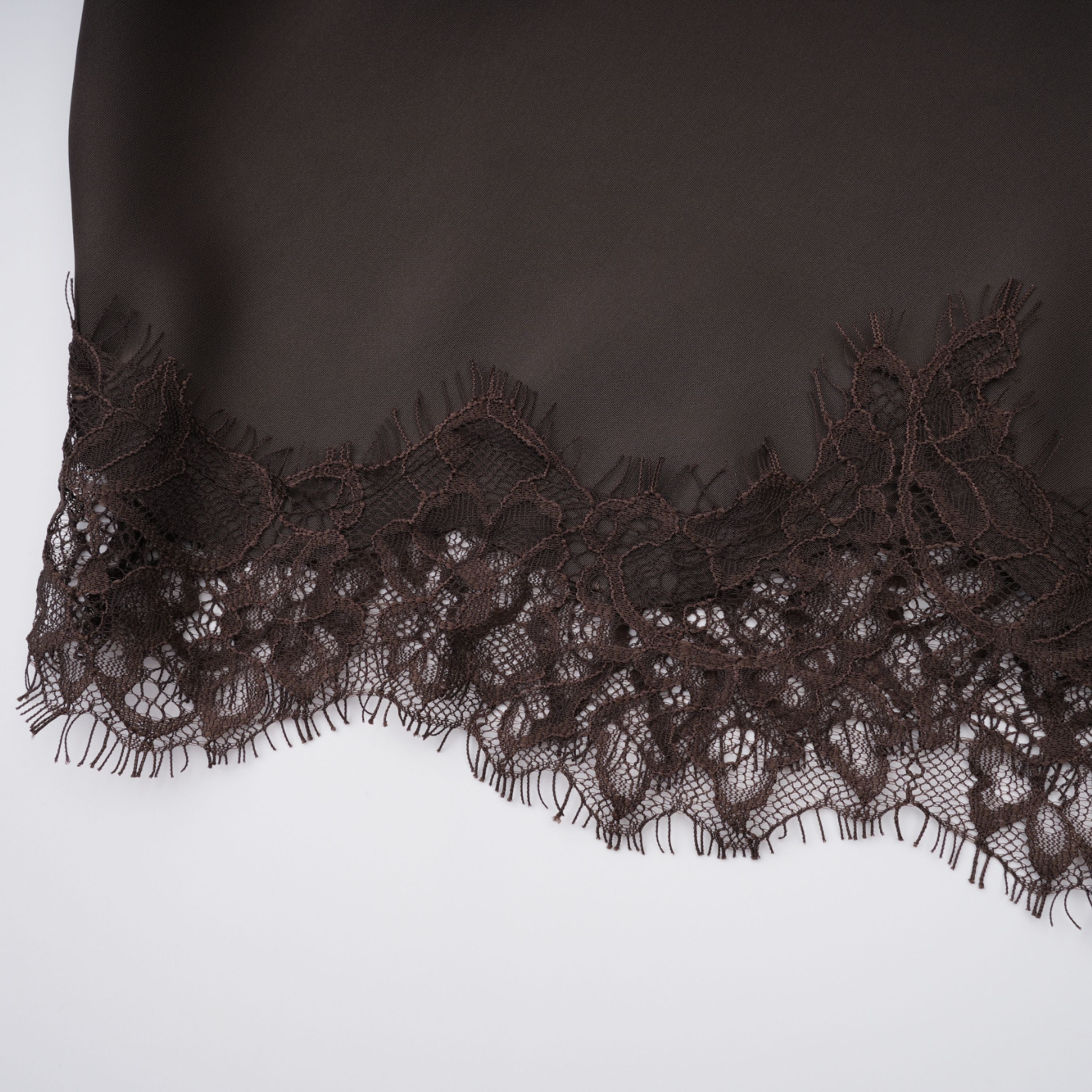 Henrik Brown Kleid mit Spitzenbesatz