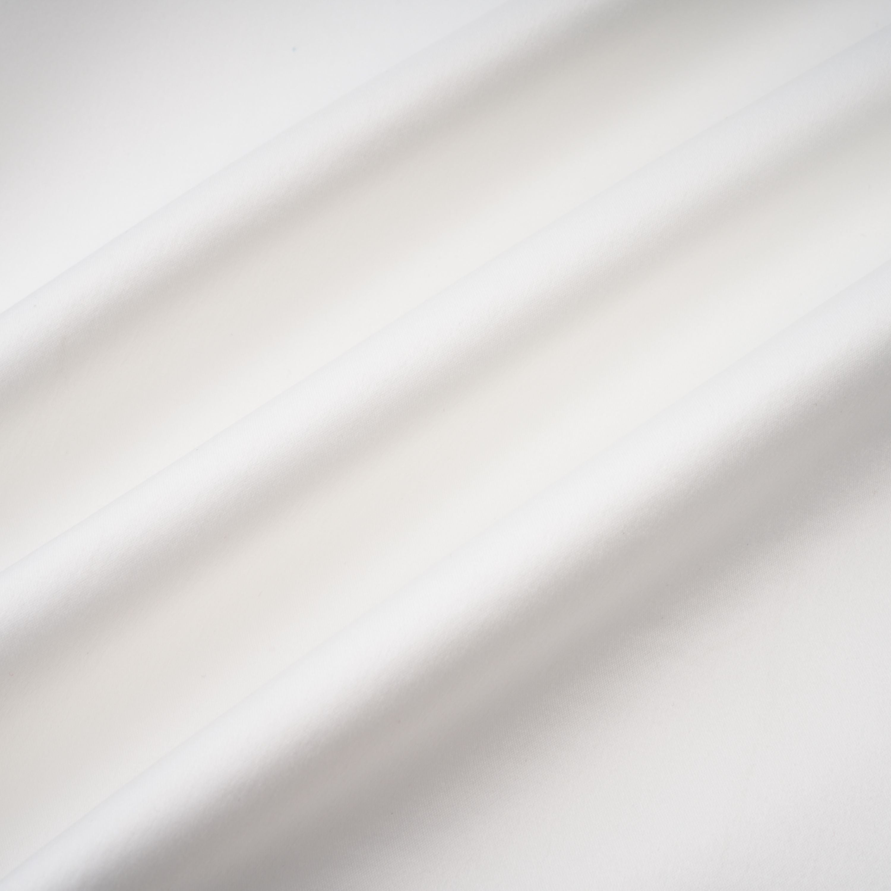 Mirabeau Weißes Maxikleid mit Cut-Out-Spitze