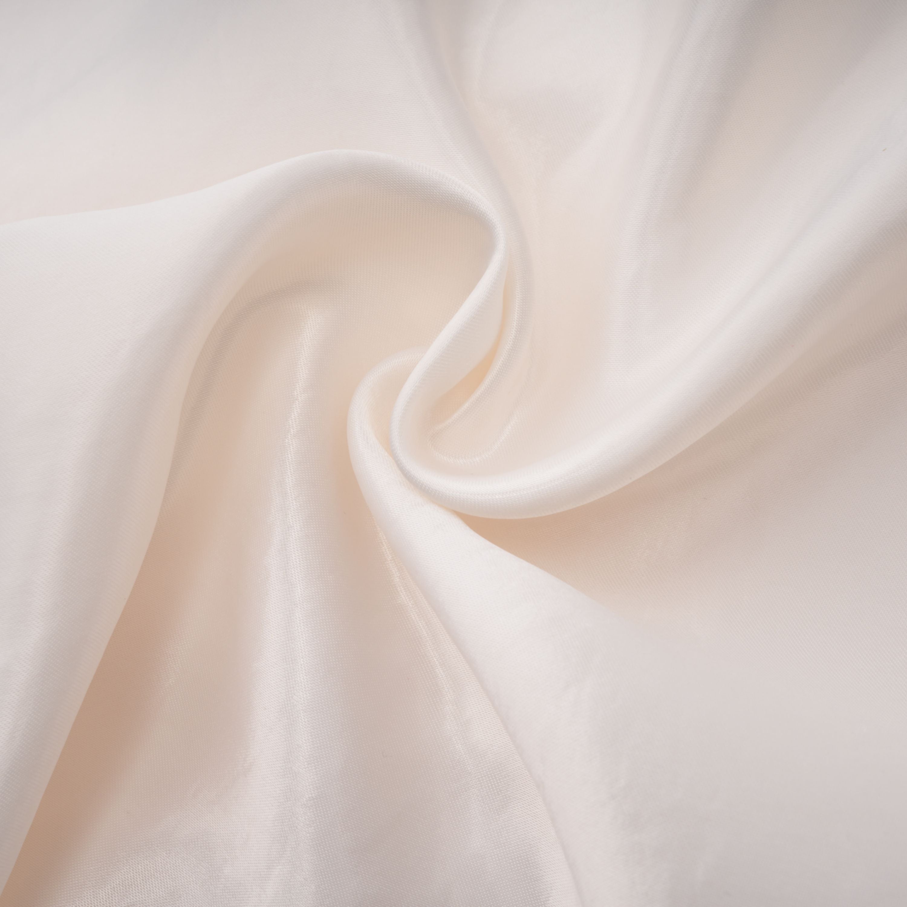 Lilla Beige trägerloses Maxikleid aus Satin mit Rüschen