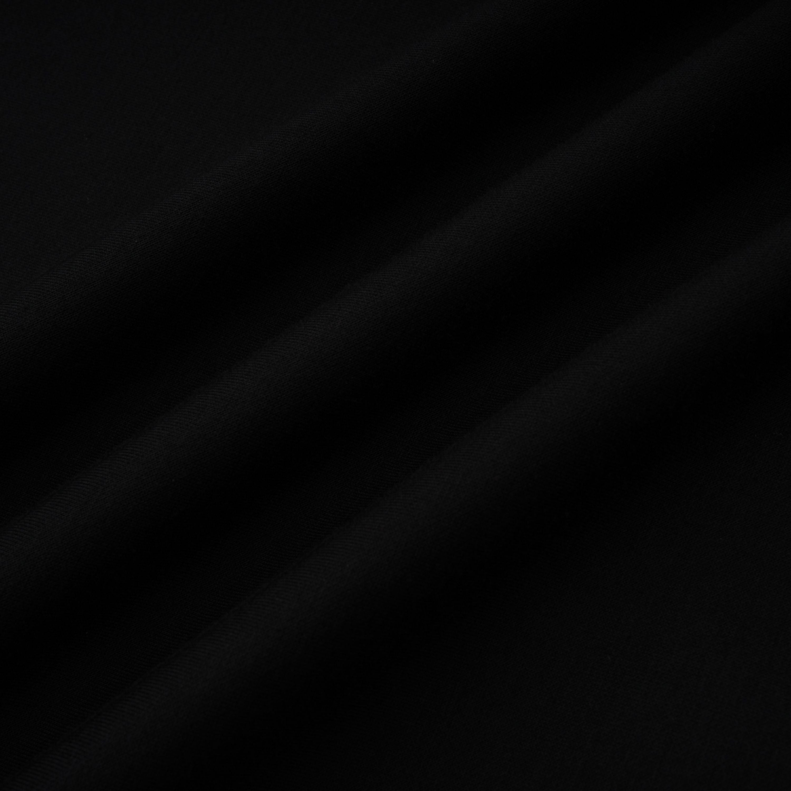 Isidora Schwarzes Maxikleid mit Schleife und Blumenapplikation