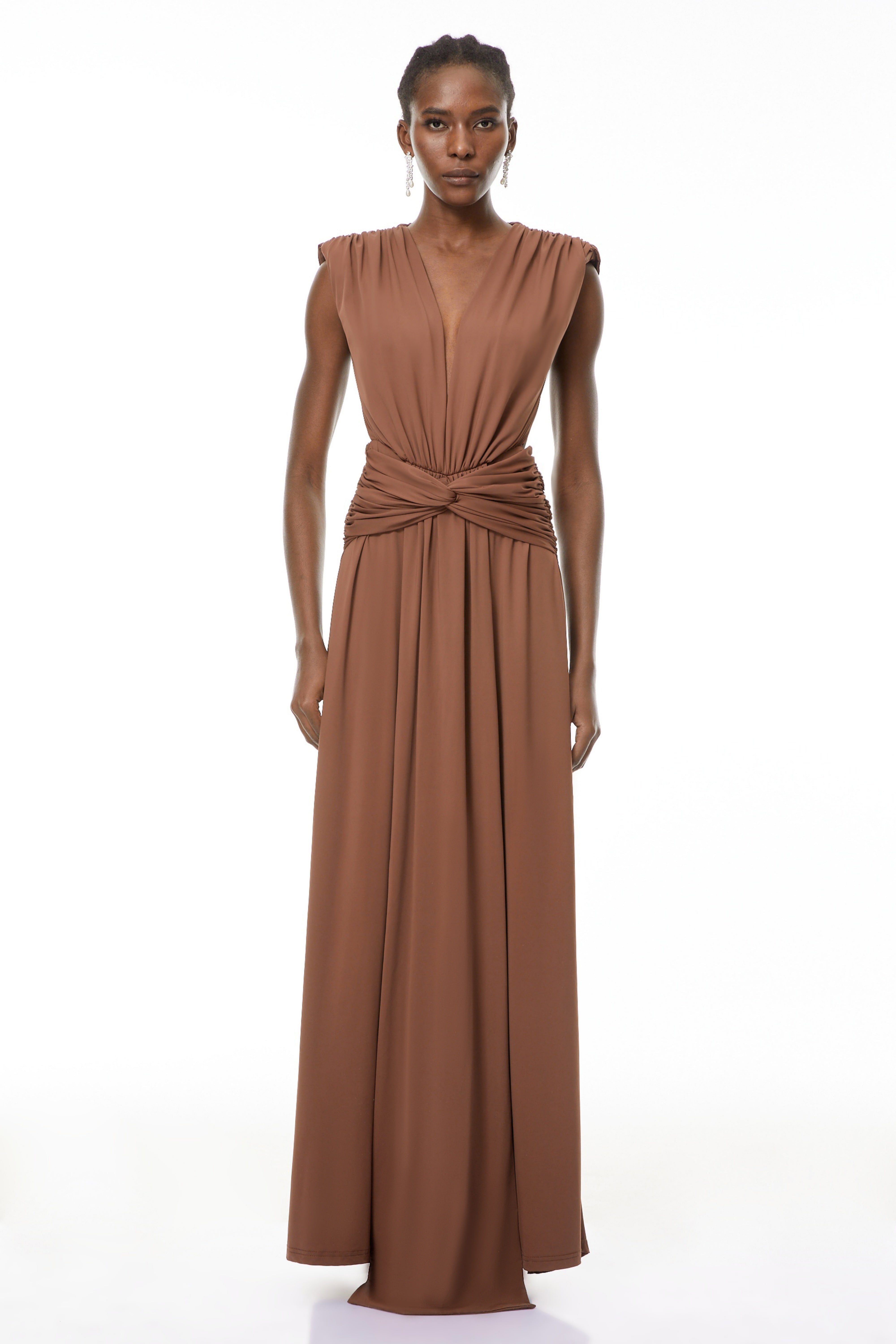 Else Brown Maxikleid mit tiefem V-Ausschnitt und gedrehtem Design