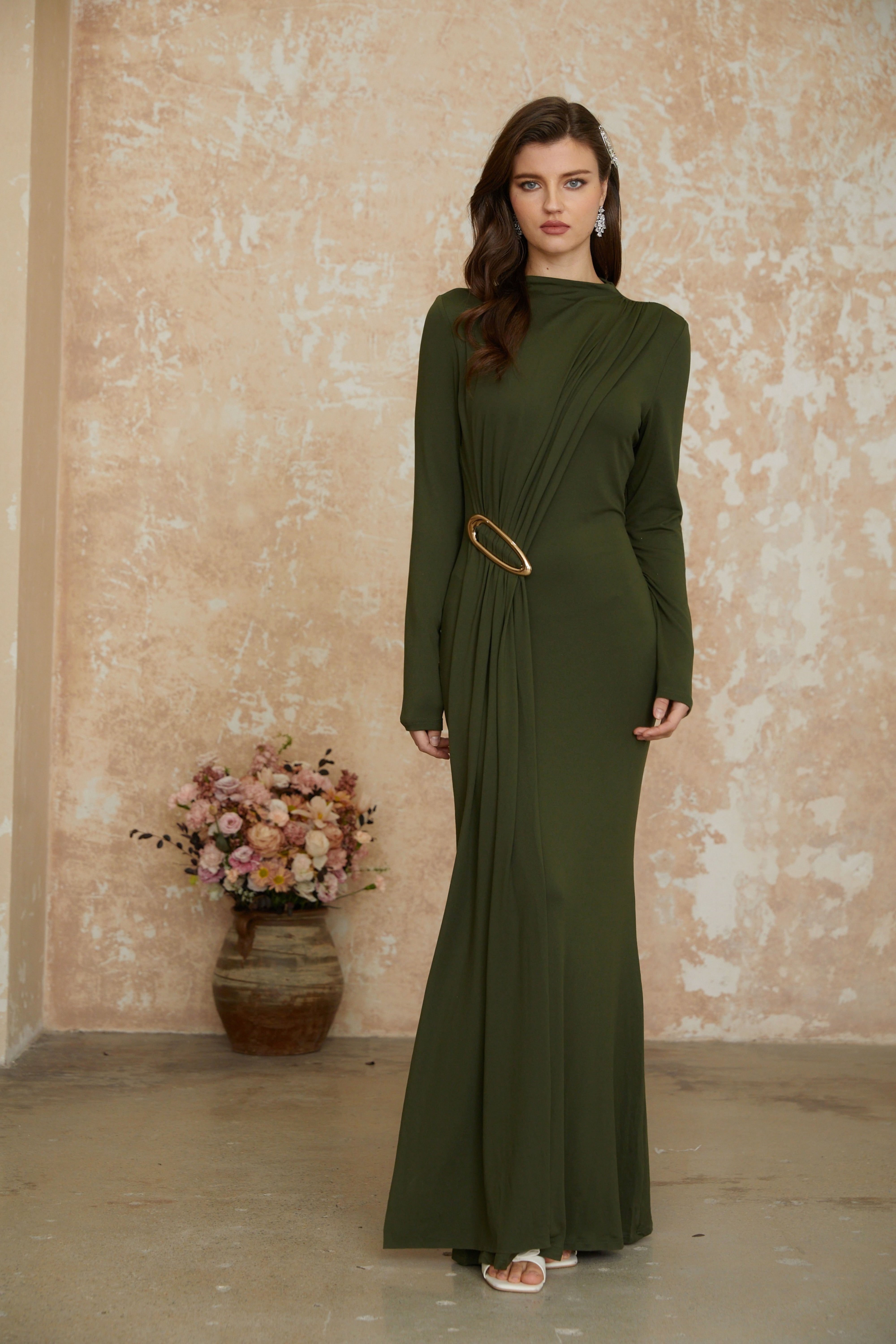Fawn Green Maxikleid mit Rüschen und Schleifendetail