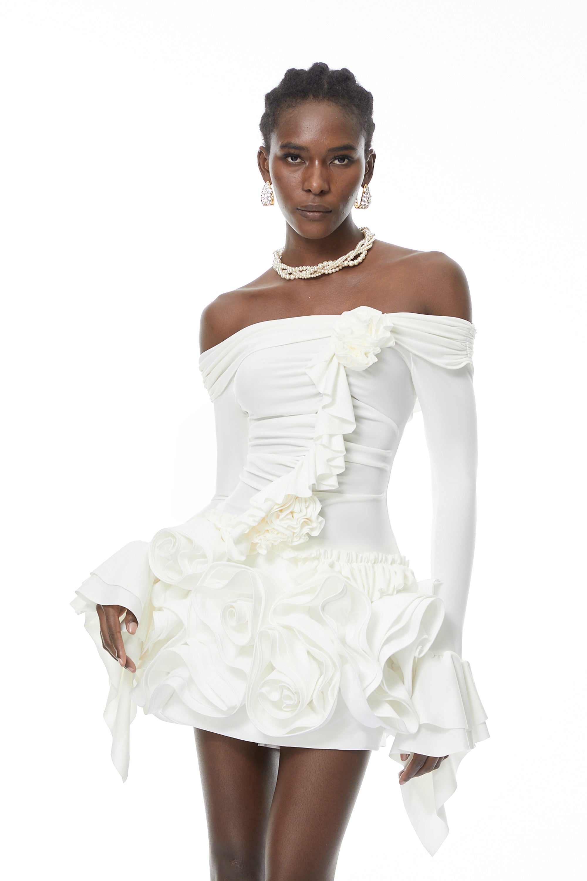 Vanessa Weißes Blusen- und Rock-Set mit 3D-Blütenblättern