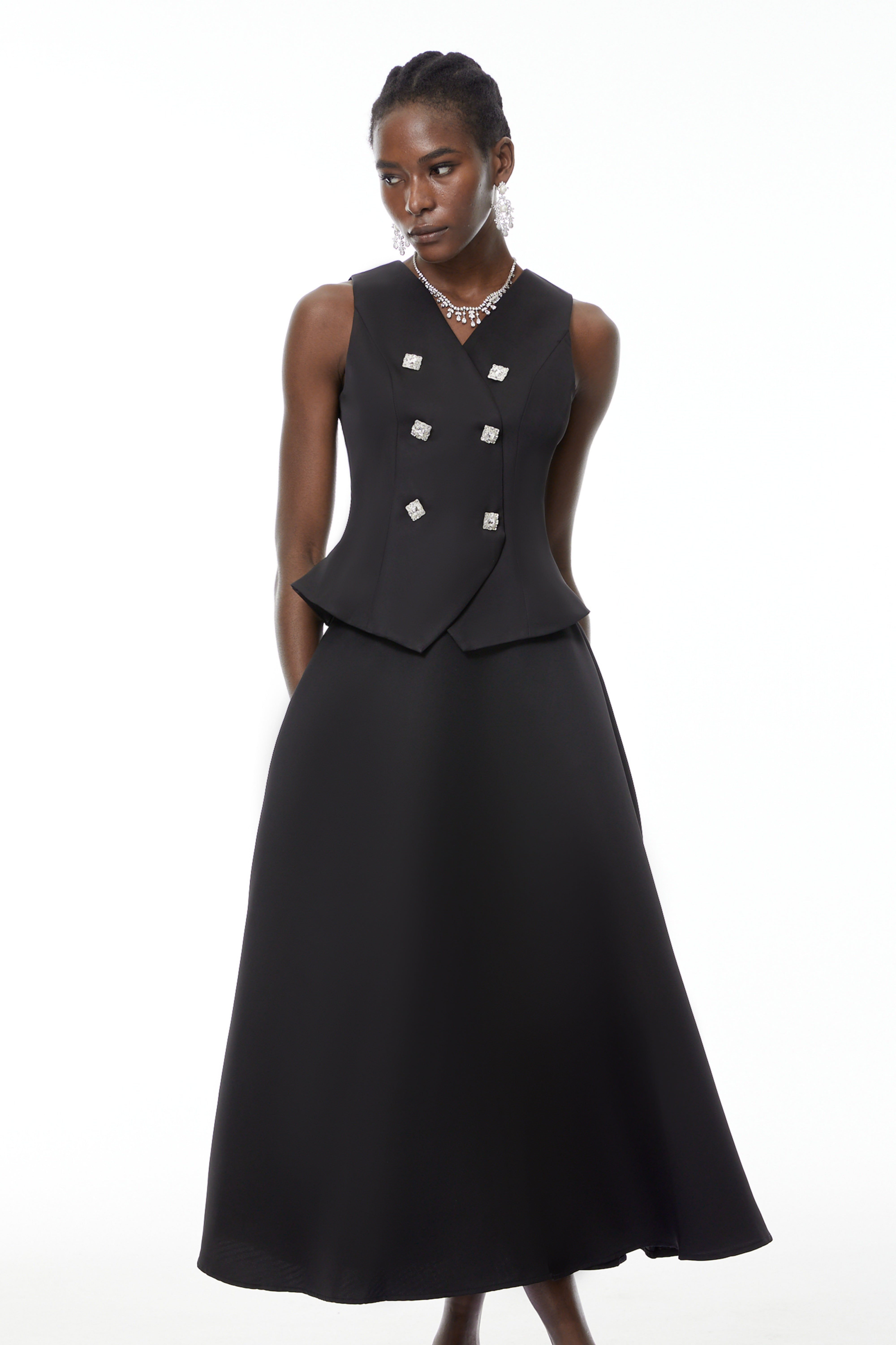 Wilhelmine Schwarzes verziertes Oberteil & Rock-Set