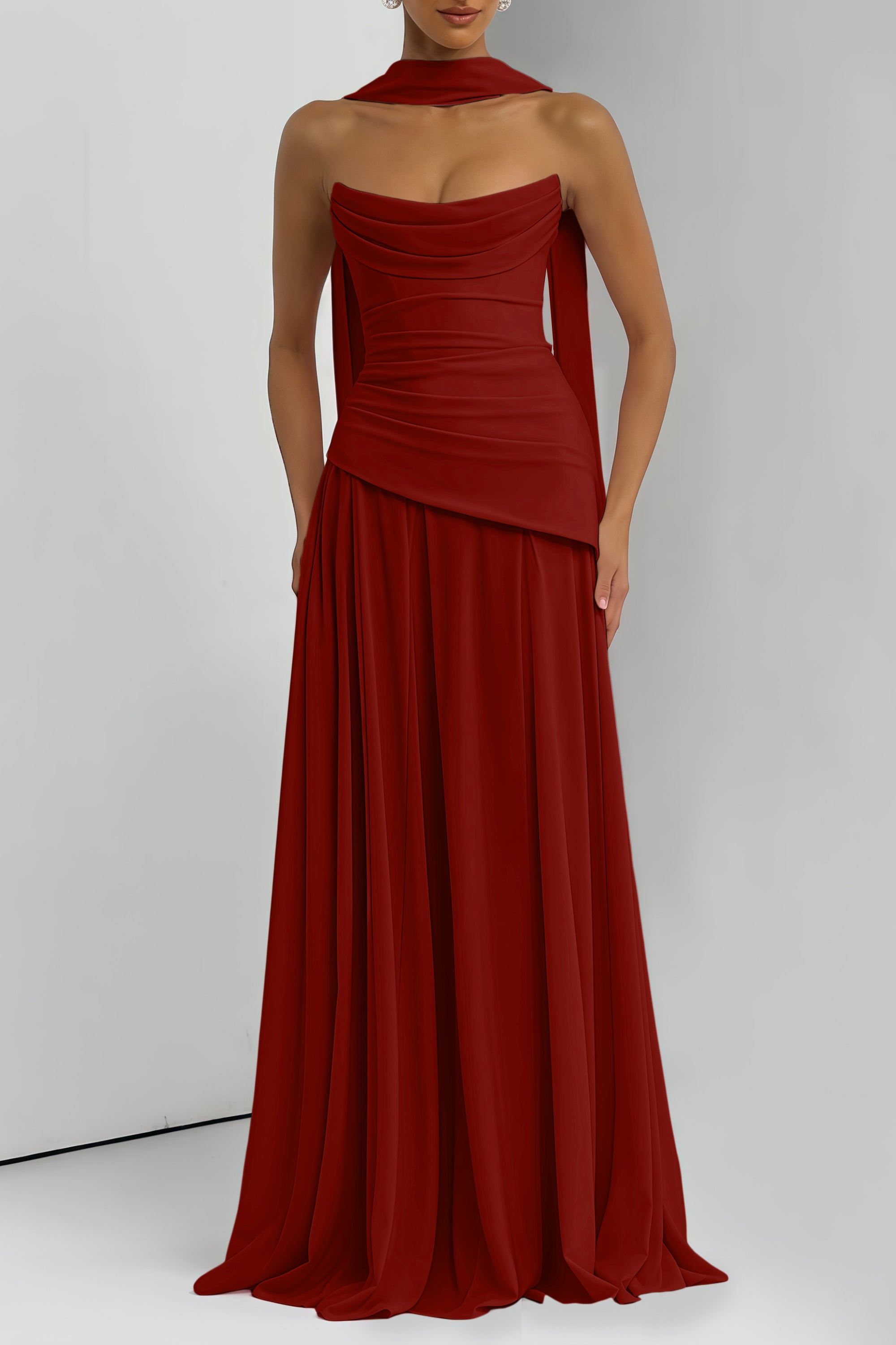 Romane Burgundy Trägerloses Korsett-Maxikleid aus Chiffon