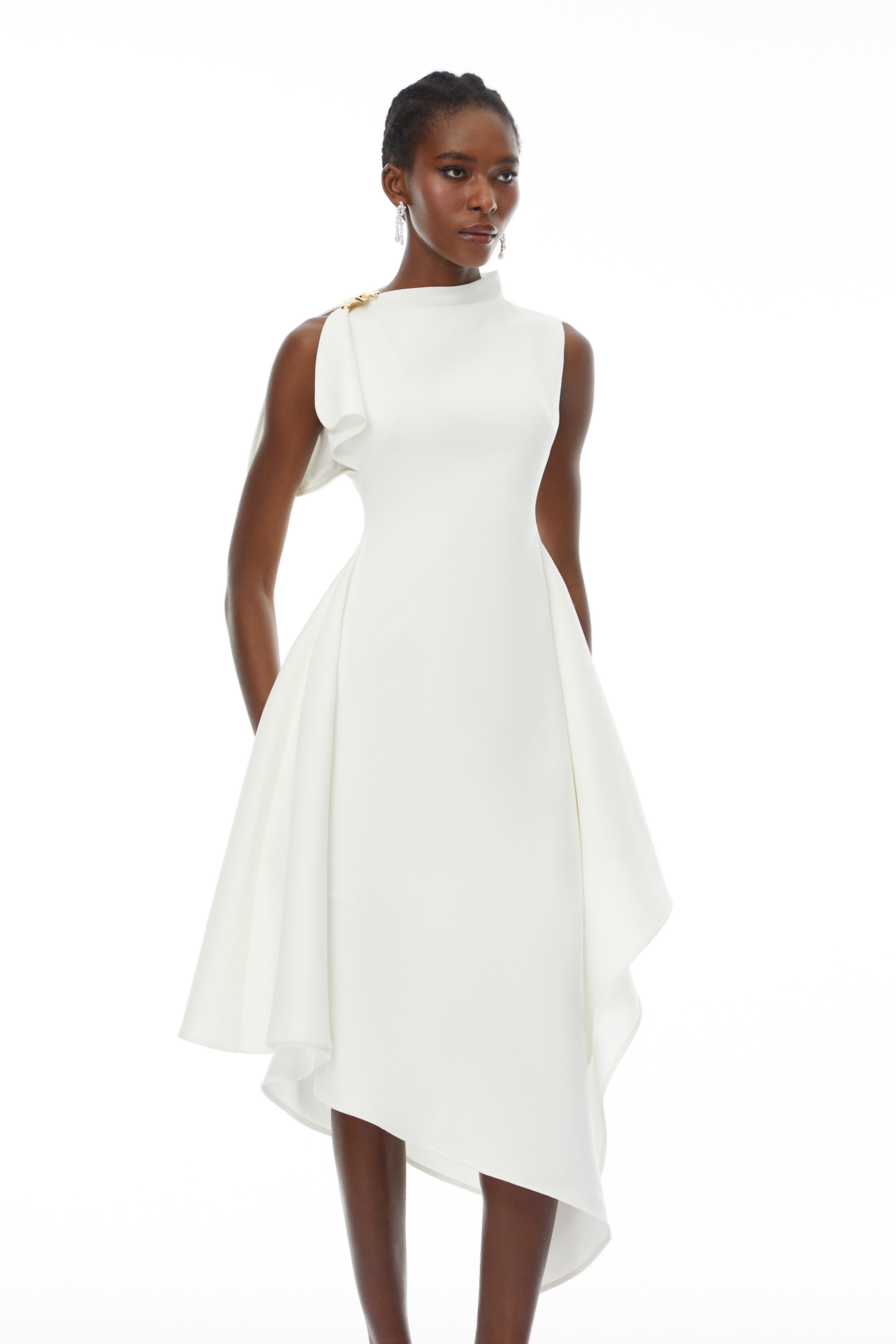 Asymmetrisches Midi-Kleid aus Krepp