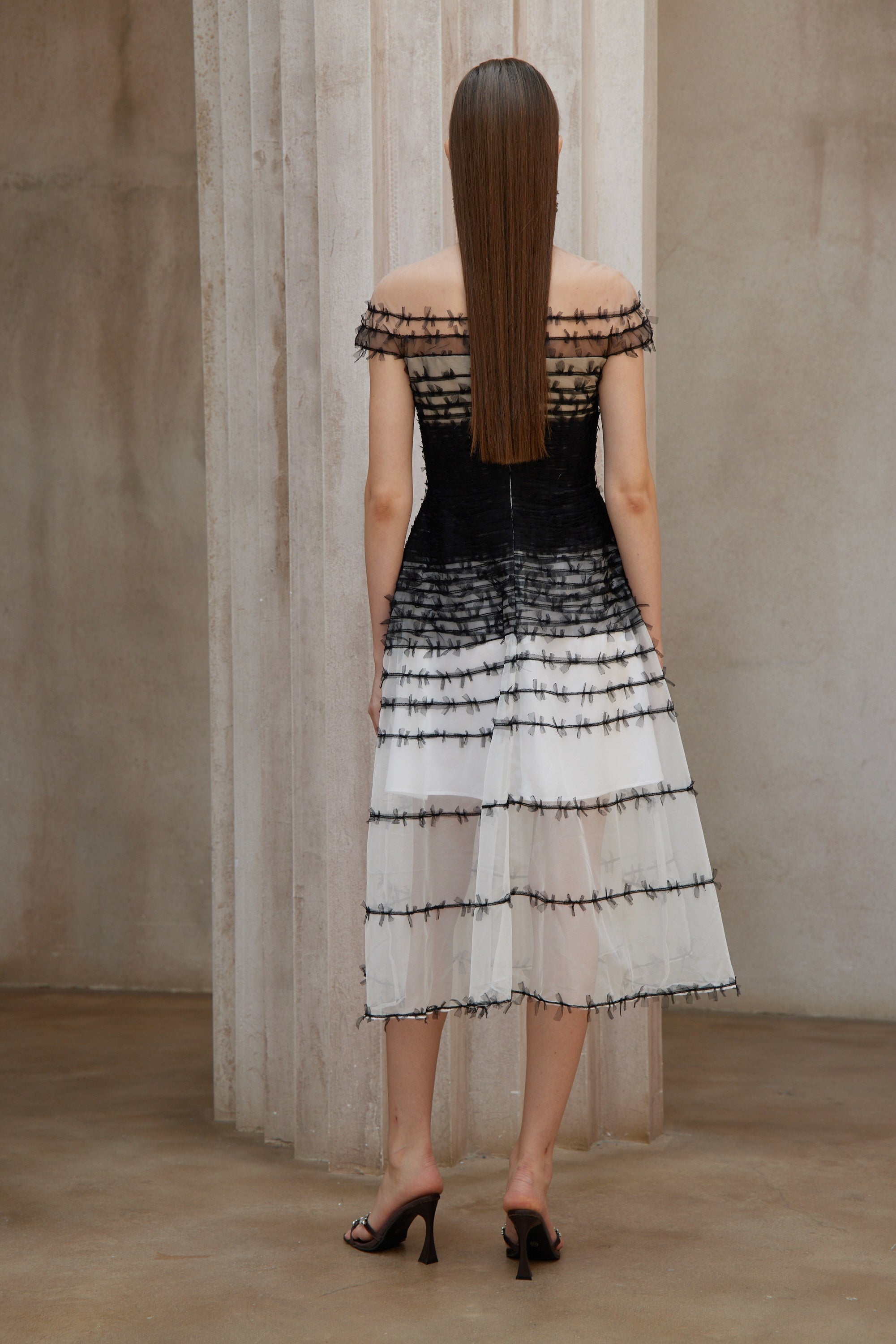 Eléonore Midi-Kleid aus Tüll mit Farbblock-Design