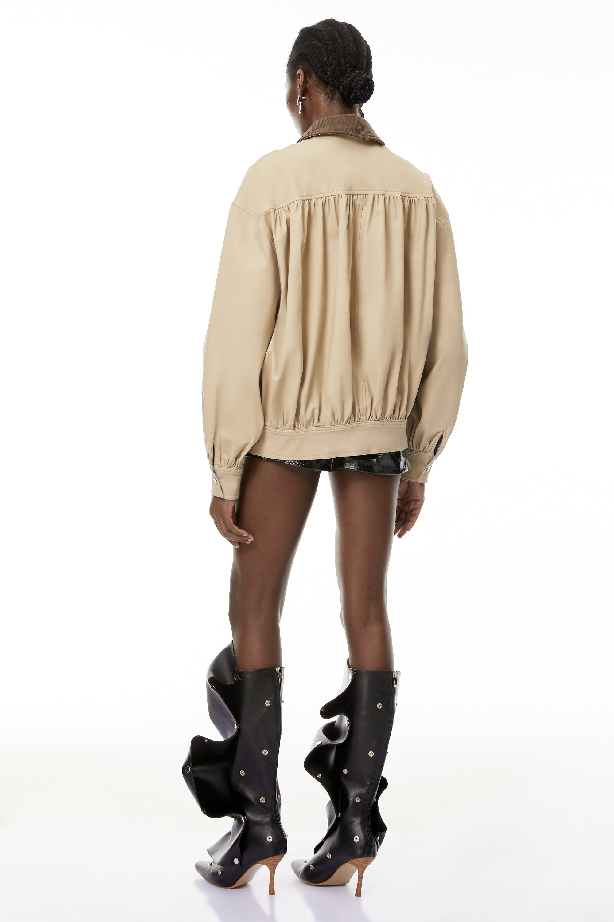 Alessa Neutrals Bomberjacke mit Cord-Einsätzen