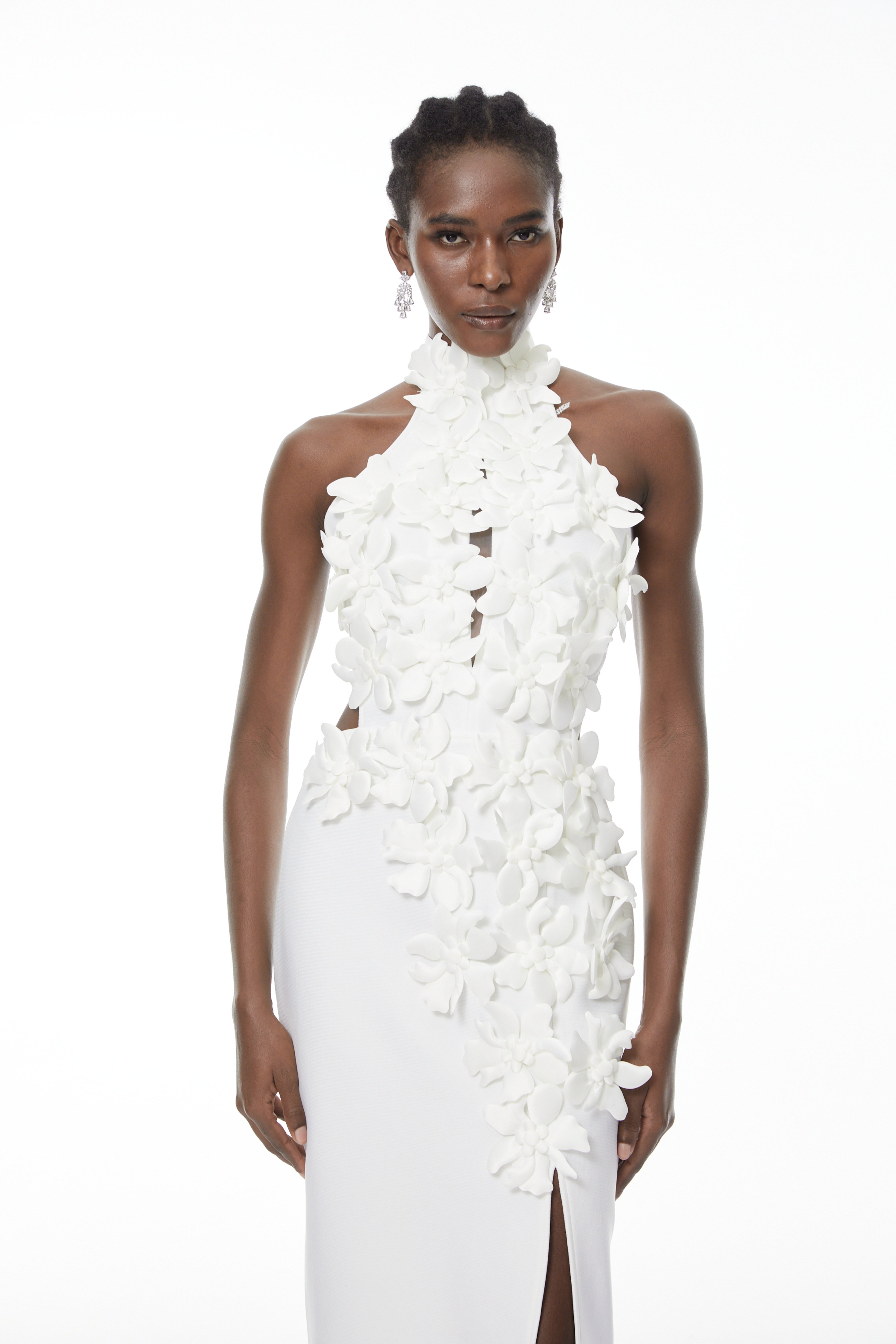 Brian White Neckholder-Maxikleid mit 3D-Blüten