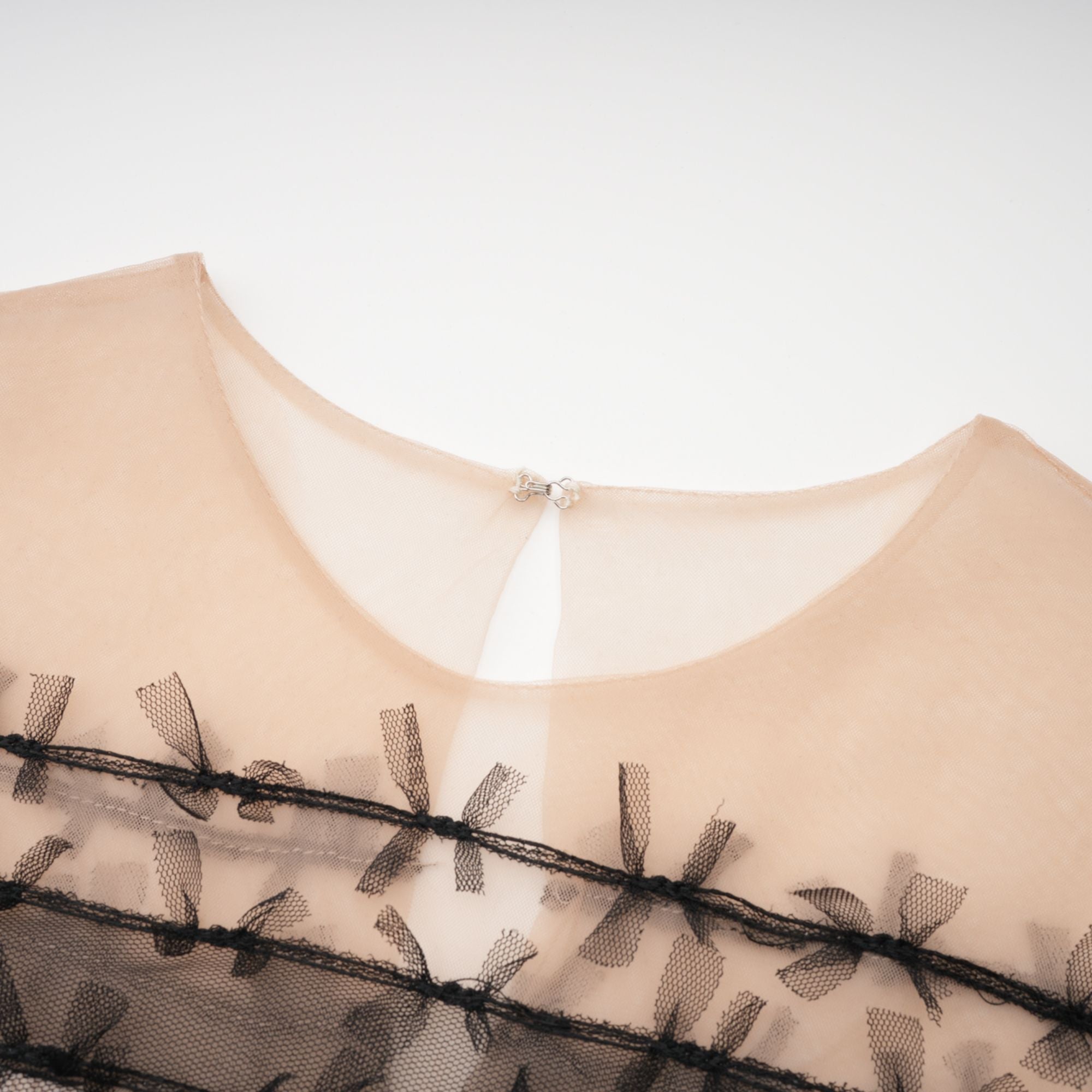 Eléonore Midi-Kleid aus Tüll mit Farbblock-Design