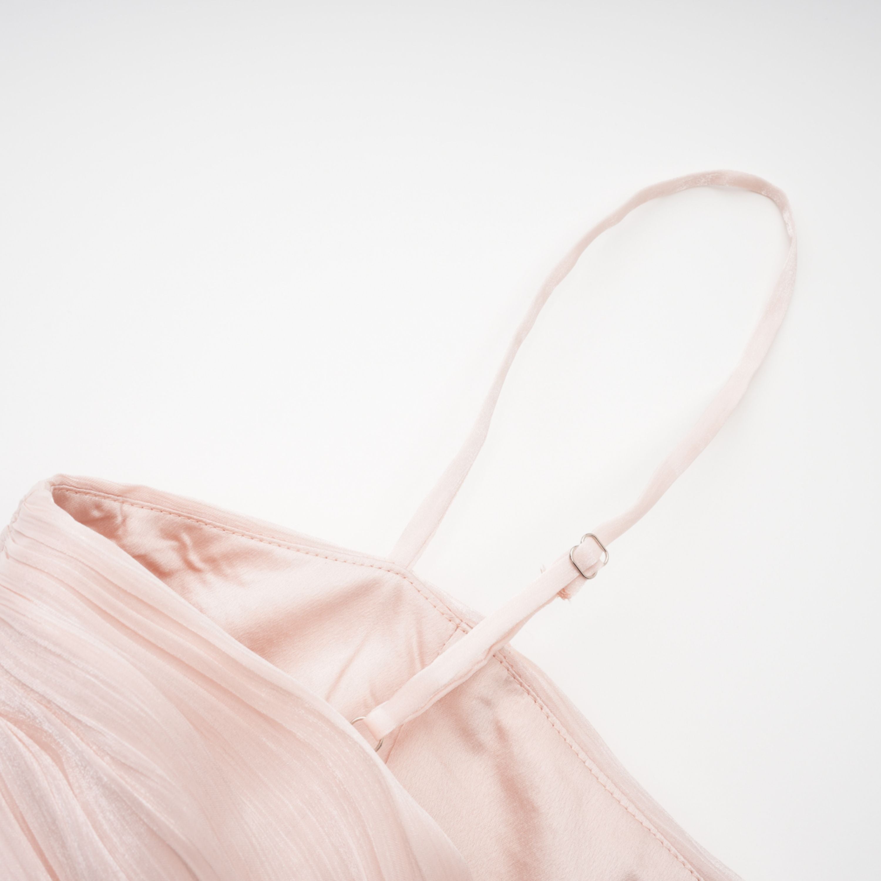 Bernice Pink Glänzendes Cape & Kleid Set