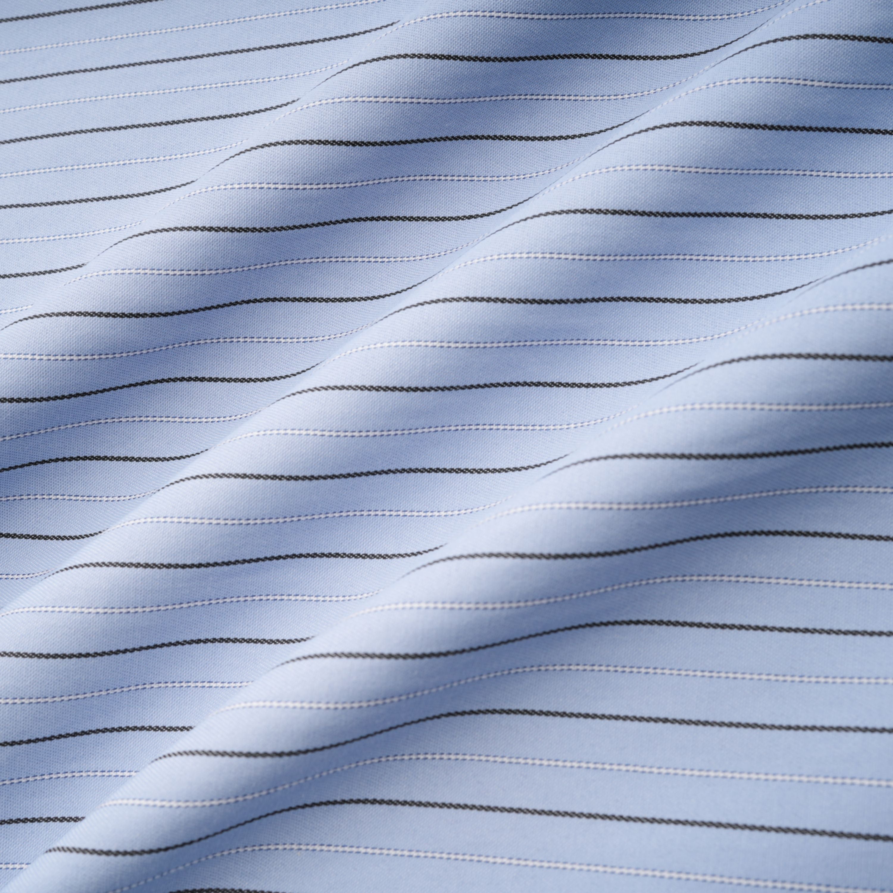 Torhild Blaues 3D-Blütenblatt-Nadelstreifenhemd