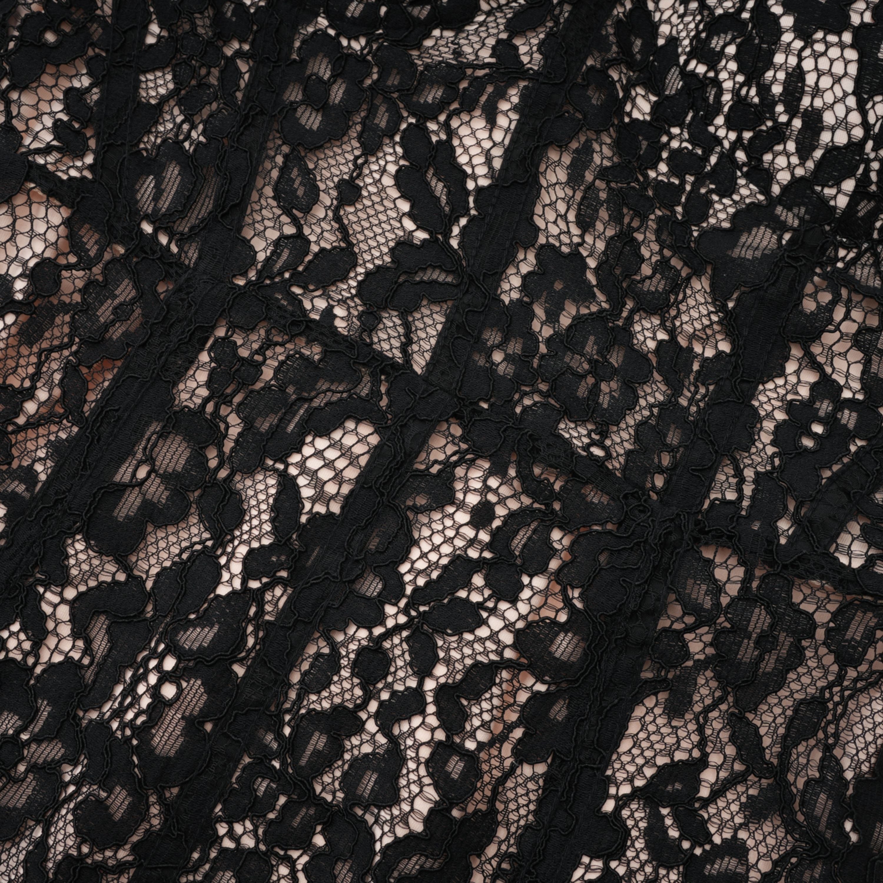 Giorgia Schwarzes Maxikleid mit floraler Spitze und Korsett