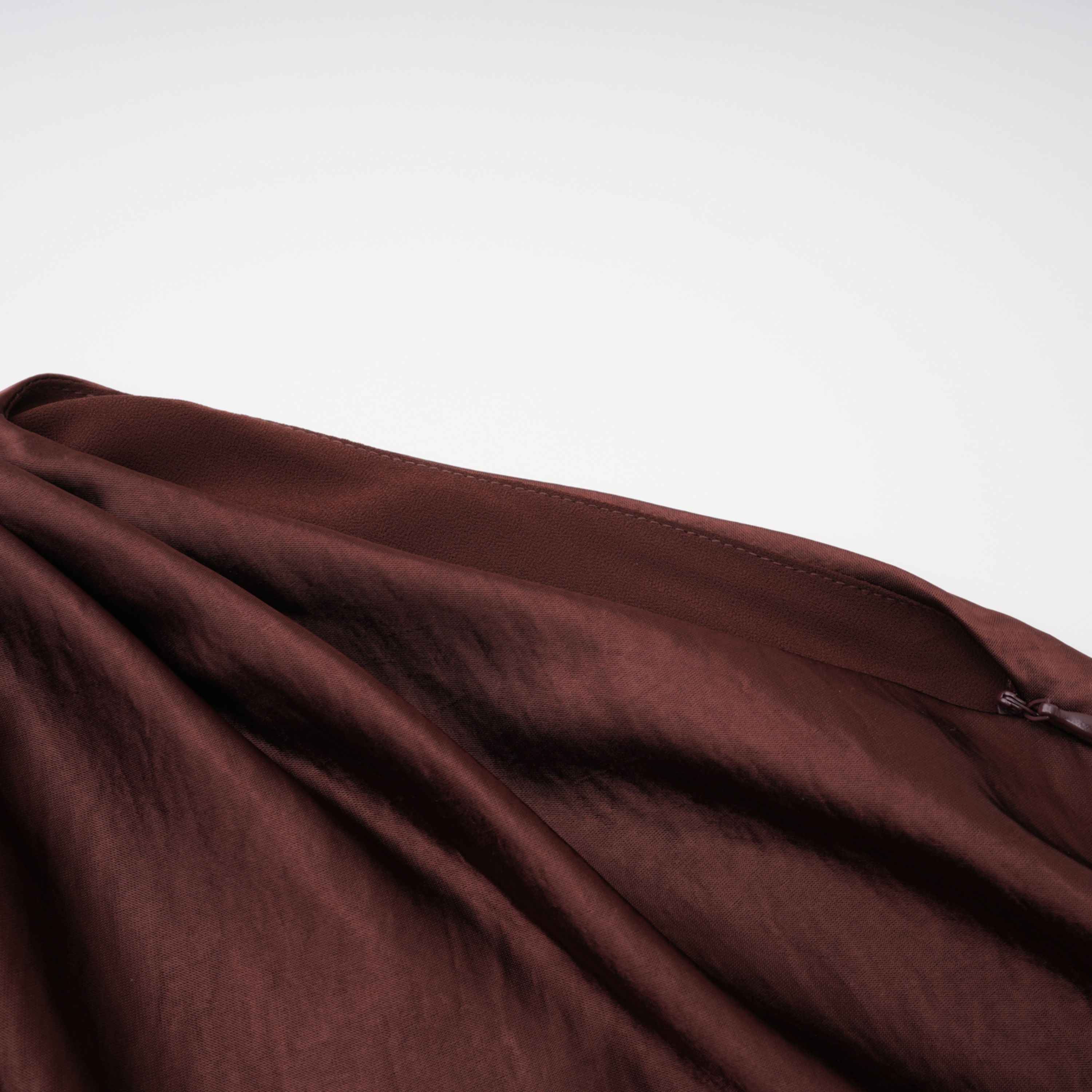 Luisa Brown Asymmetrisches Maxikleid aus gerafftem Satin