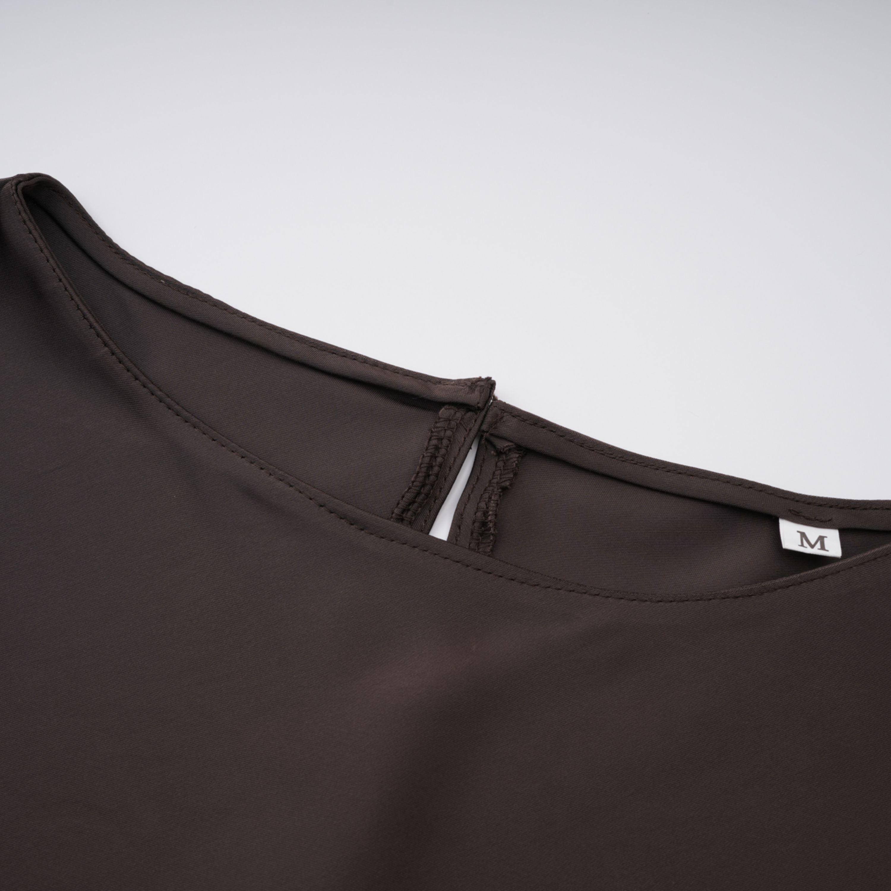 Henrik Brown Kleid mit Spitzenbesatz