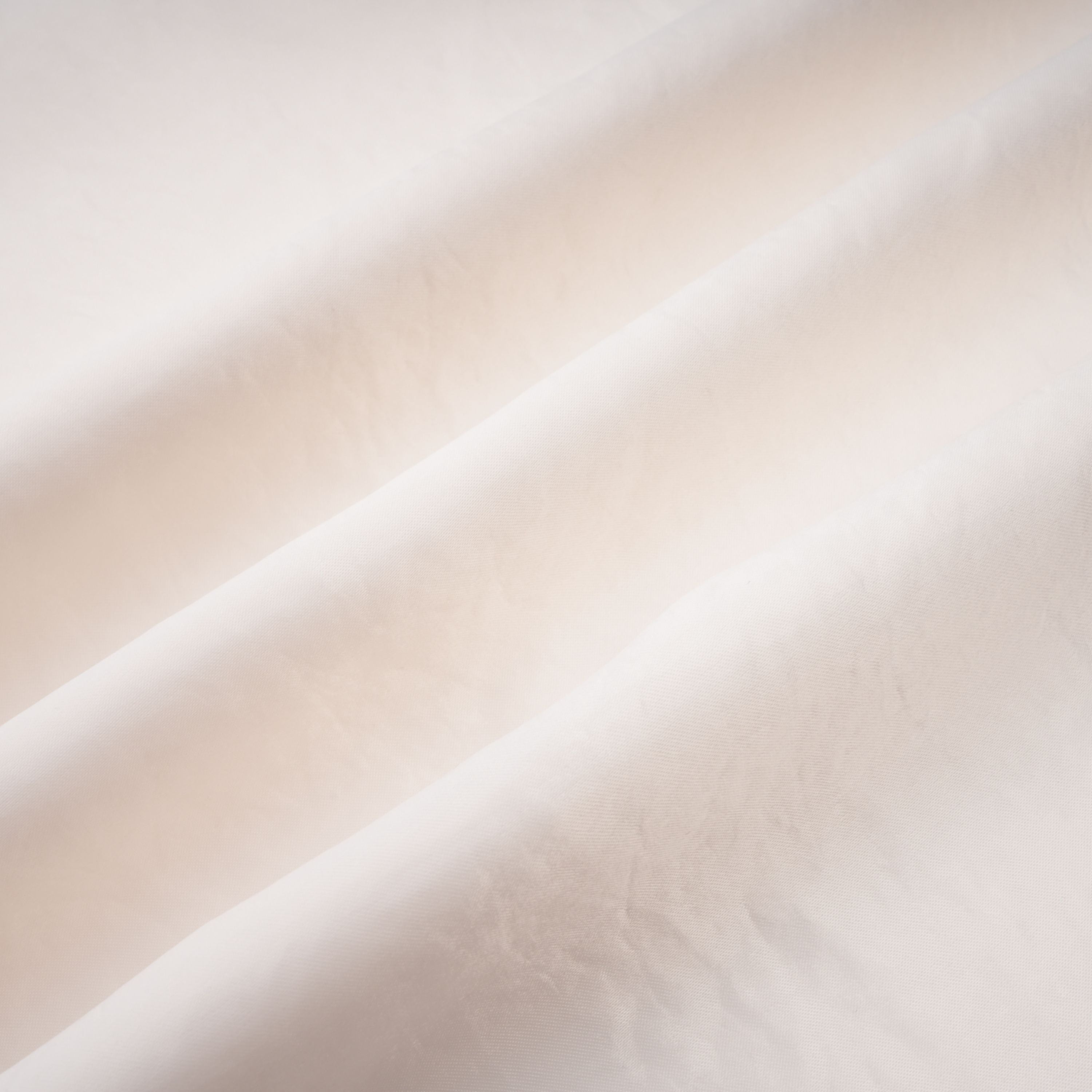 Lilla Beige trägerloses Maxikleid aus Satin mit Rüschen