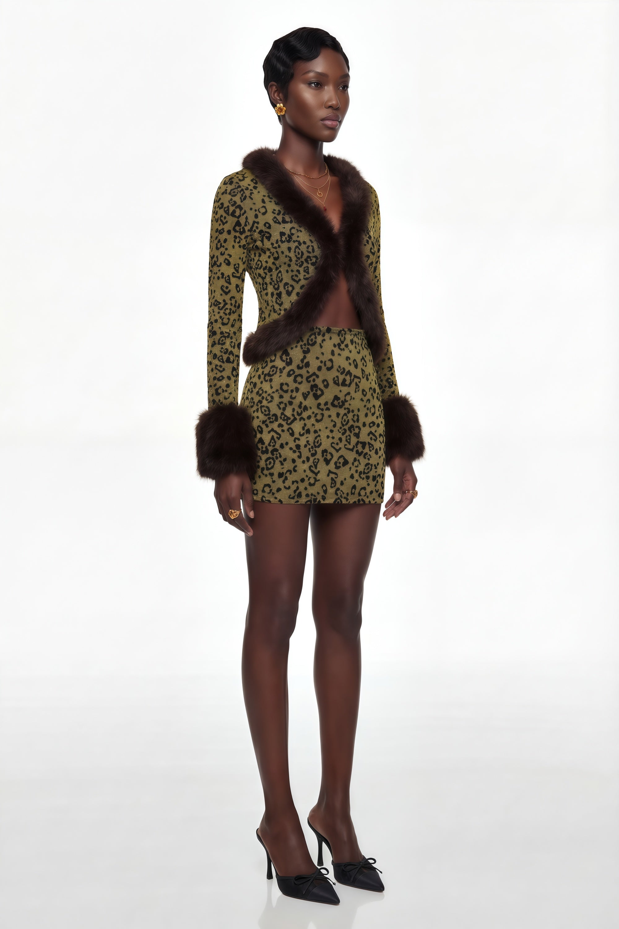 Danica Gelbes Leoparden-Top mit Pelzbesatz & Rock-Set