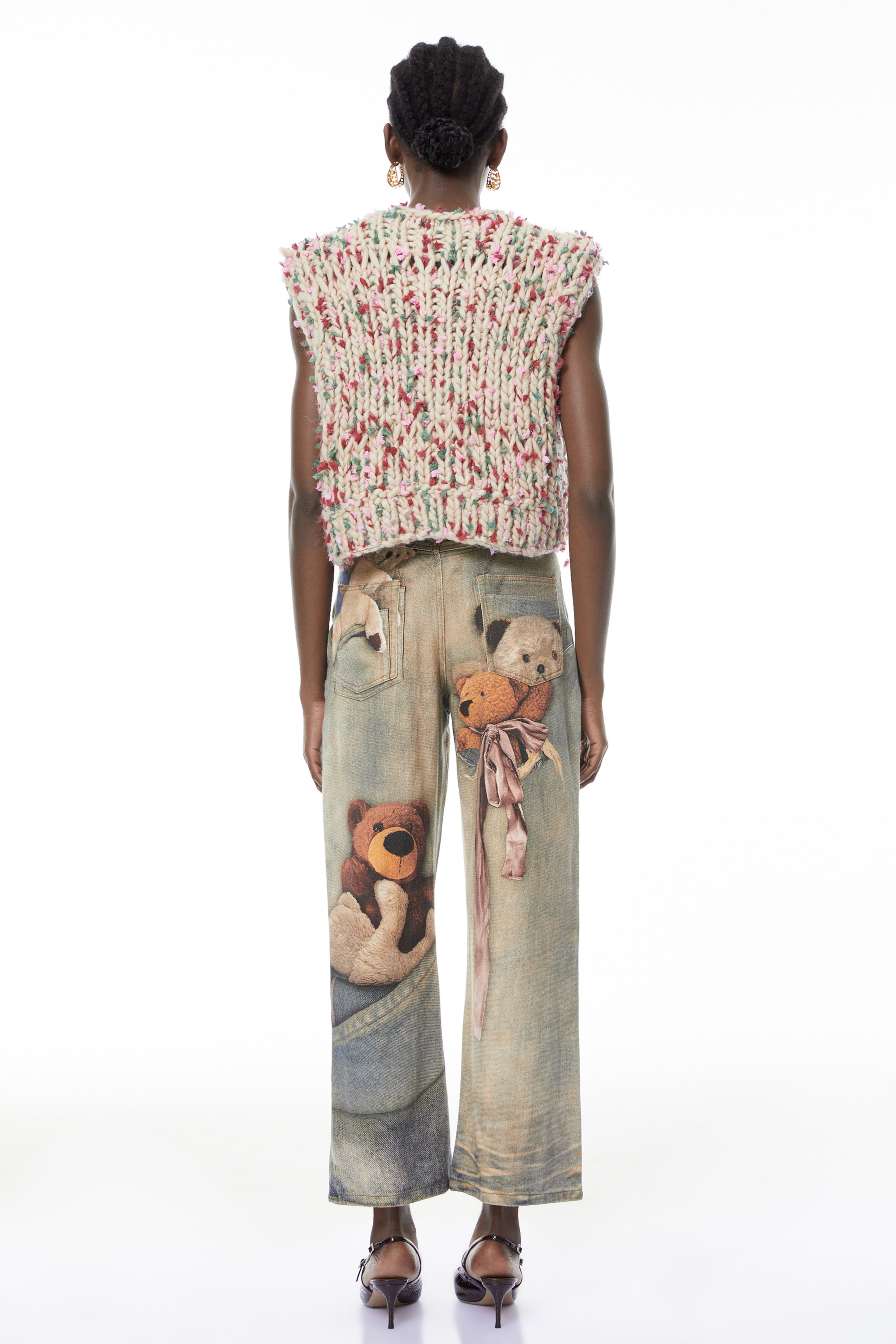 Mélisande Neutrale Strickweste mit Blumenmuster