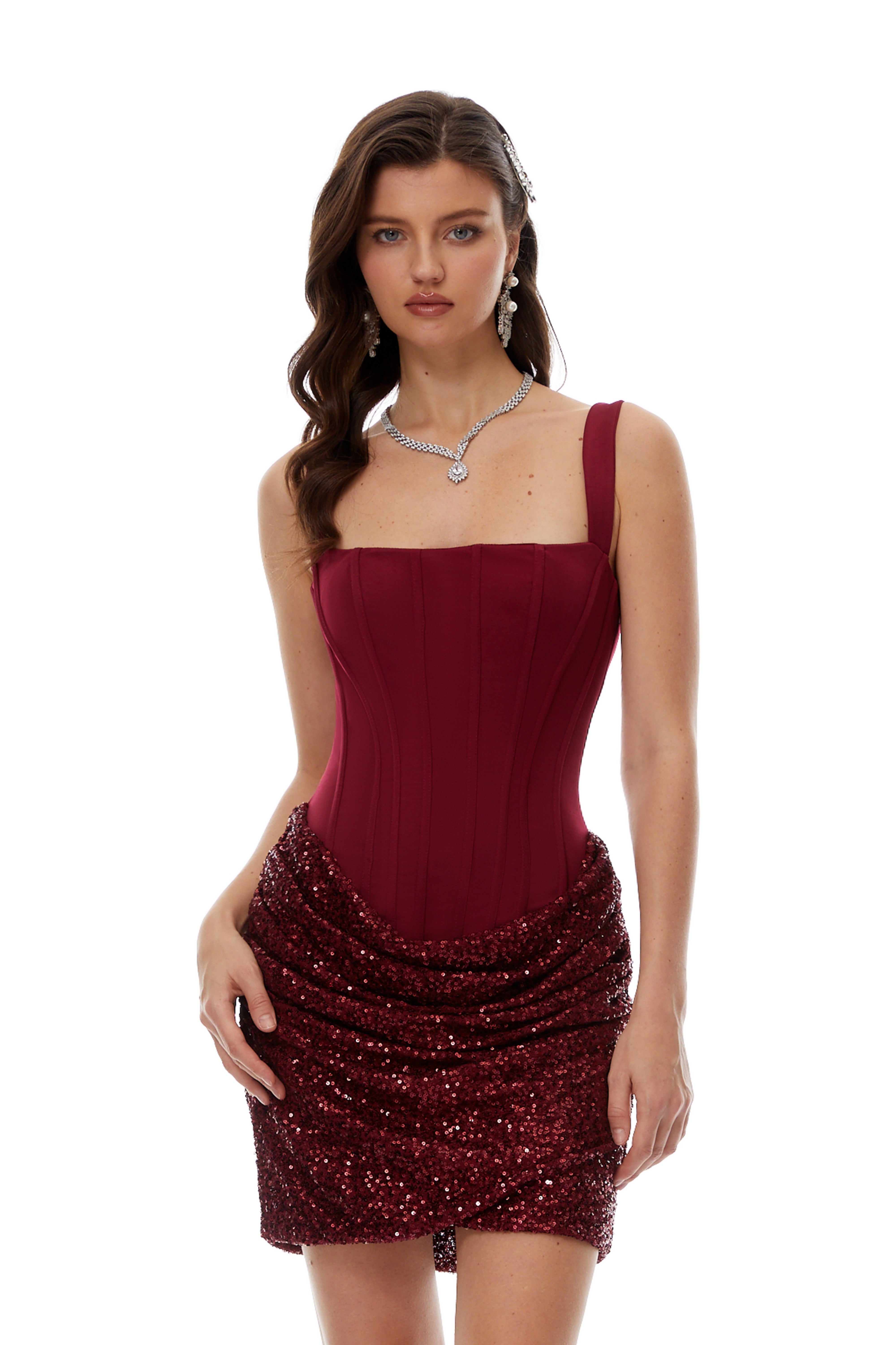 Paulette Rotes, verziertes, gerafftes, figurbetontes Minikleid