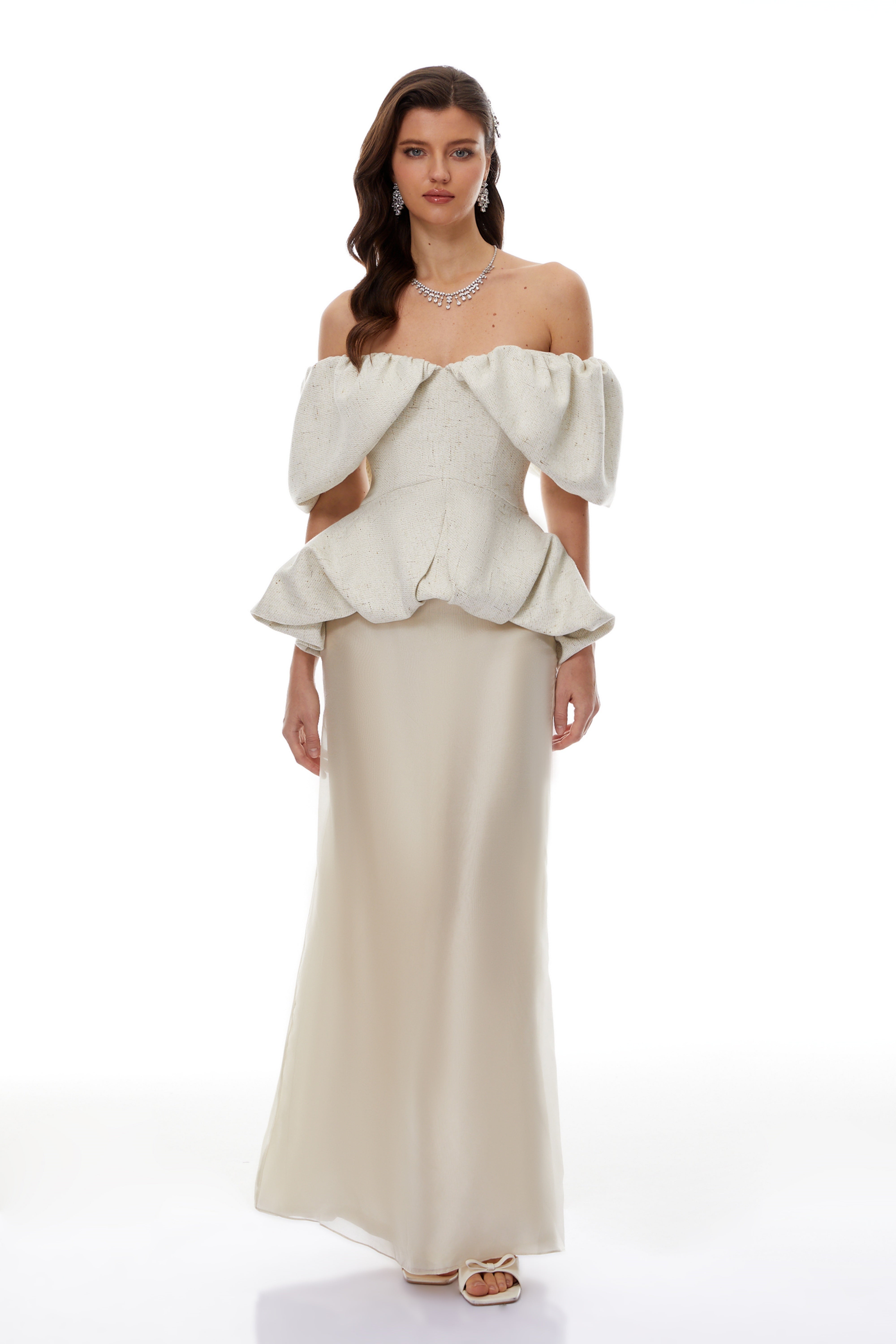 Sabine Weißes Bubble-Top mit Rüschen & Rock im Set